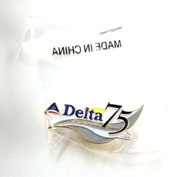 2004 Delta Air Lines 75th Anniversary Enamel Pin Advertise Aviation White... - Picture 5 of 5